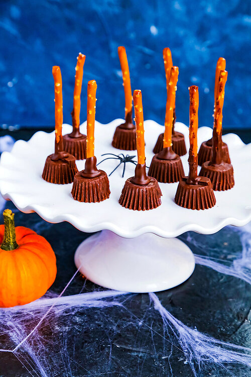 Witches_Broomsticks-1.jpg